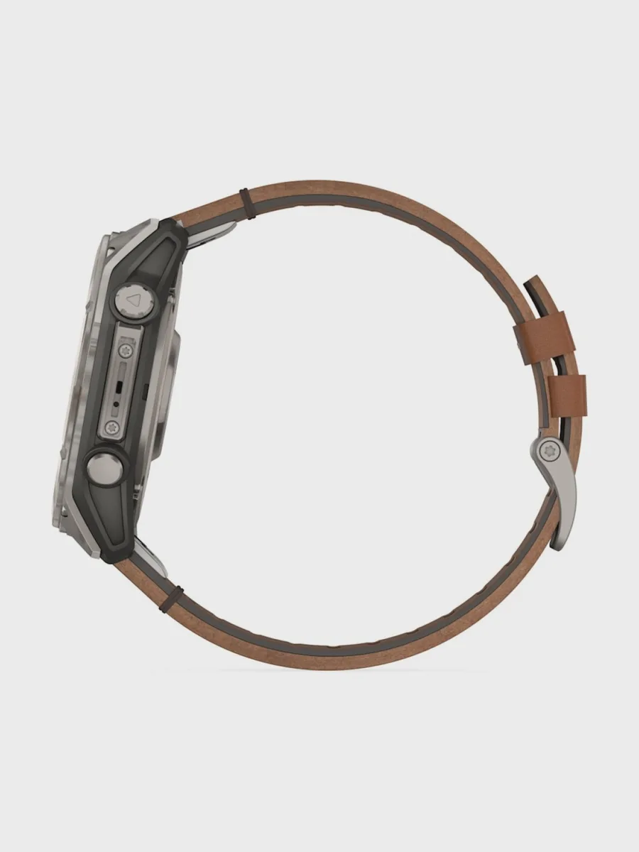 Смарт-часы Garmin FENIX 8 AMOLED Sapphire Titanium Кожаный Ремень — фото 3 из 4