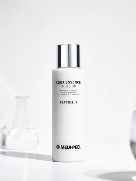 Фото товара Эмульсия Medipeel Aqua Essence Emulsion Peptide 9