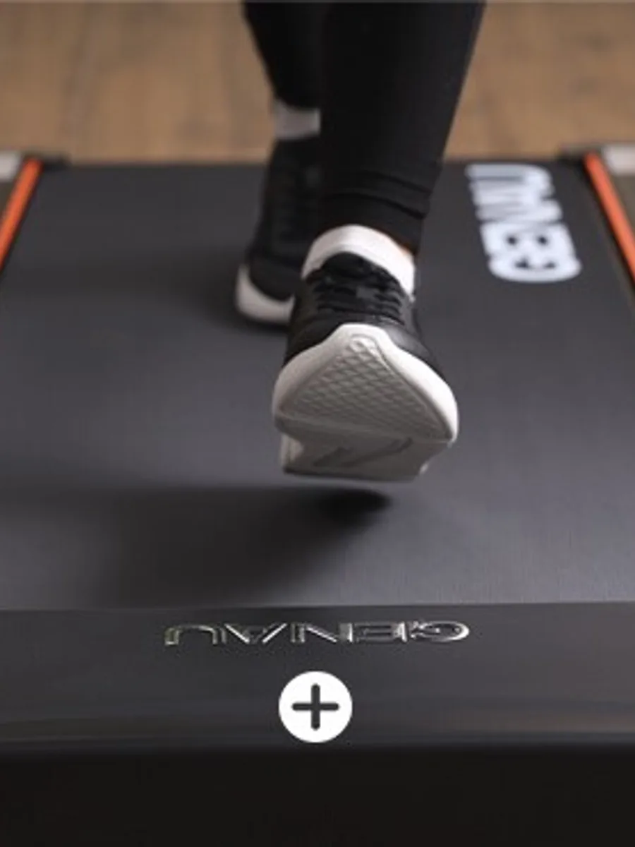 Электрическая беговая дорожка Genau NovaRun N5 — фото 2 из 9