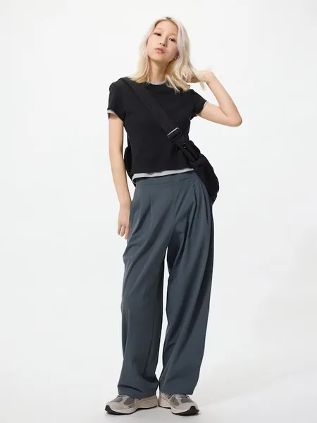 Фото товара Женские эластичные спортивные широкие брюки DARK