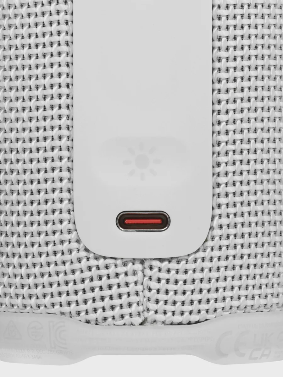 Портативная колонка JBL Grip белый — фото 6 из 11