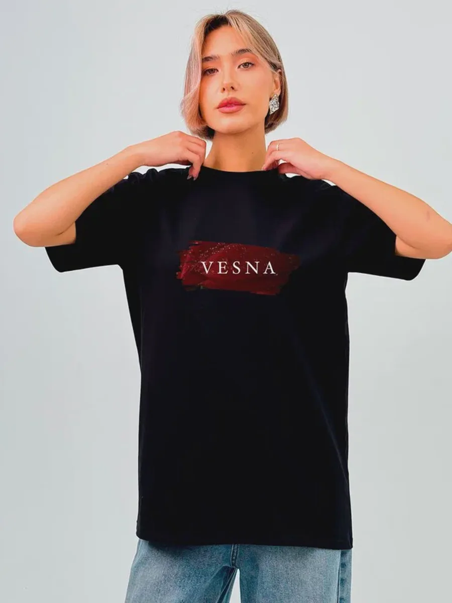 Футболка базовая Унисекс Черная с принтом «VESNA» — фото 3 из 9