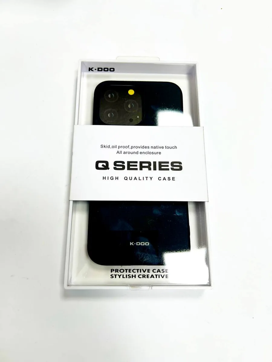 Чехол гелевый Q SERIES IP 14 Plus — фото 1 из 3