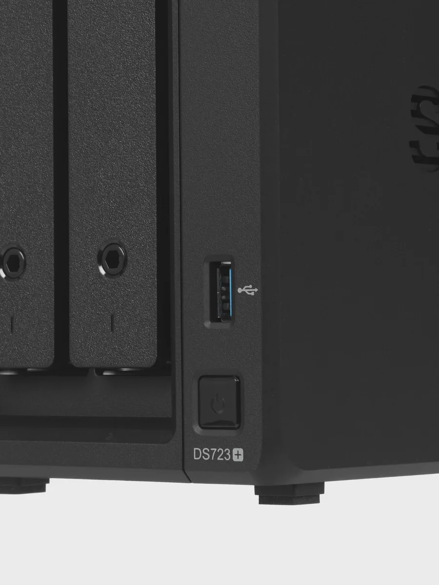Сетевое хранилище (NAS) Synology Disk Station DS723+ — фото 5 из 10