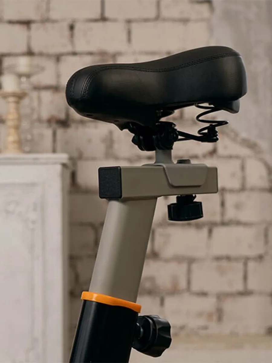 Велотренажер Genau Spin bike XT-750 — фото 4 из 9