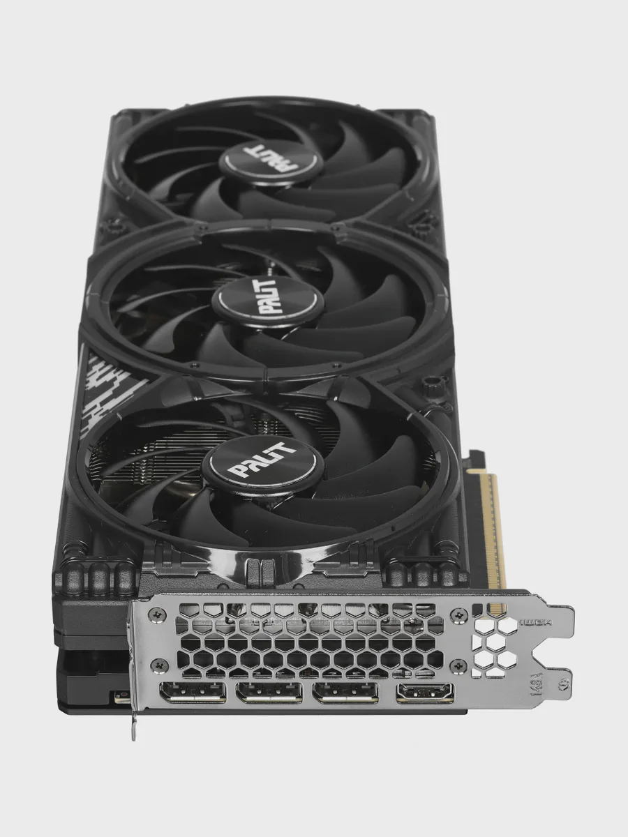 Видеокарта Palit GeForce RTX 5070 Ti GamingPro-S OC 16 ГБ GDDR7 2482 МГц — фото 4 из 11